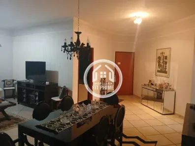 Casa com 3 Quartos à venda, 242m² no Santos Dumont, São José do Rio Preto