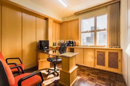 Sala Comercial à venda, 90m² no Centro Histórico, Porto Alegre