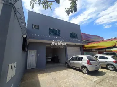 Sala Comercial para alugar, 30m² no Jardim Patrícia, Uberlândia