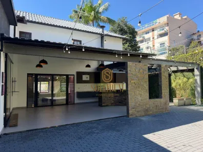 Casa com 3 Quartos à venda, 273m² no Braunes, Nova Friburgo