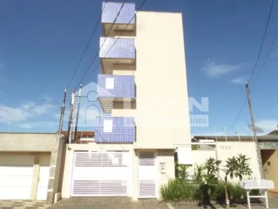 Apartamento com 3 Quartos para alugar, 94m² no Brasil, Uberlândia