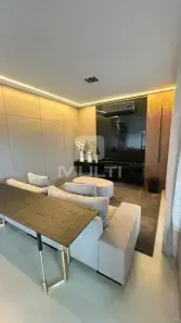 Apartamento com 3 Quartos para alugar, 198m² no Morada da Colina, Uberlândia