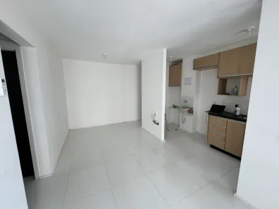 Apartamento com 3 Quartos para alugar, 75m² no Fazenda Criméia Caveiras, Goiânia