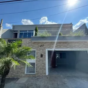 Sobrado com 3 Quartos à venda, 179m² no Jardim Adriana, Indaiatuba