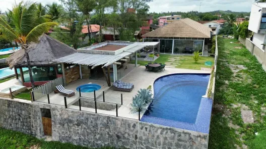 Casa com 7 Quartos à venda, 550m² no , Ipojuca