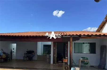Casa com 3 Quartos à venda, 165m² no Nova Uberlândia, Uberlândia