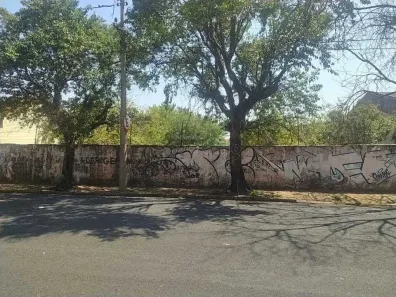 Lote/Terreno à venda, 687m² no Centro, Araraquara