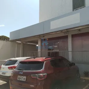 Prédio Comercial para alugar, 900m² no Lagoa Nova, Natal