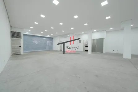 Galpão/Depósito/Armazém para alugar, 250m² no Vila Talarico, São Paulo