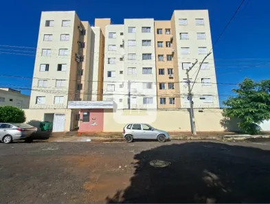 Apartamento com 2 Quartos para alugar, 49m² no Daniel Fonseca, Uberlândia