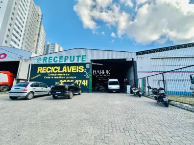 Galpão/Depósito/Armazém à venda, 1000m² no Distrito Industrial, Juiz de Fora