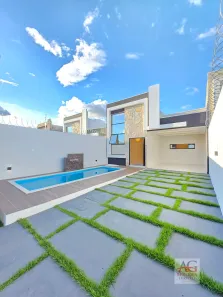 Casa com 3 Quartos à venda, 300m² no José Geraldo da Cruz, Juazeiro do Norte