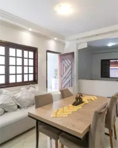 Casa com 2 Quartos à venda, 102m² no Jardim Mangalot, São Paulo