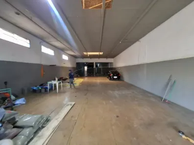 Galpão/Depósito/Armazém para alugar, 690m² no Sumarezinho, Ribeirão Preto