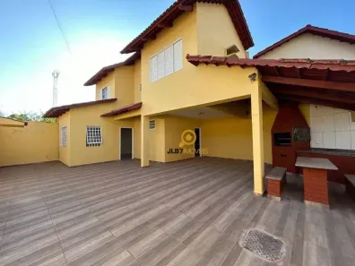 Casa de Condomínio com 3 Quartos à venda, 146m² no Jardim Santo Antônio, Goiânia