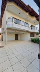 Casa com 4 Quartos à venda, 300m² no Jardim América, Goiânia