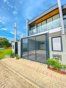Sobrado com 3 Quartos à venda, 154m² no Itacolomi, Balneário Piçarras