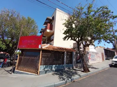 Casa com 5 Quartos para alugar, 150m² no Jardim do Carmo, Araraquara