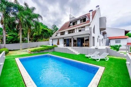Casa com 3 Quartos à venda, 457m² no Ponta Aguda, Blumenau