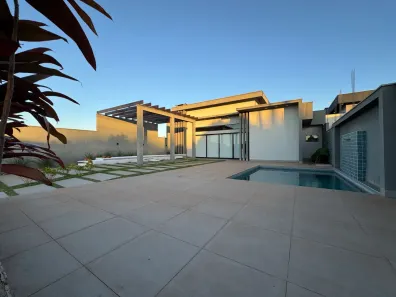 Casa de Condomínio com 3 Quartos à venda, 150m² no Centro, Porto Rico