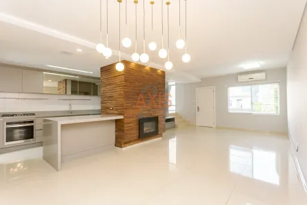 Casa de Condomínio com 3 Quartos à venda, 138m² no Seminário, Curitiba