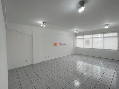 Sala Comercial à venda, 41m² no Balneário, Florianópolis