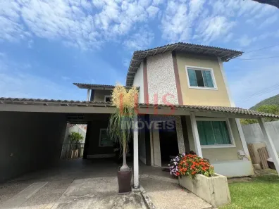 Casa com 3 Quartos à venda, 270m² no Piratininga, Niterói