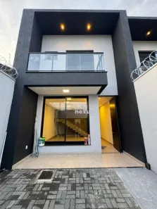 Sobrado com 3 Quartos à venda, 150m² no Santa Rosa, Uberlândia