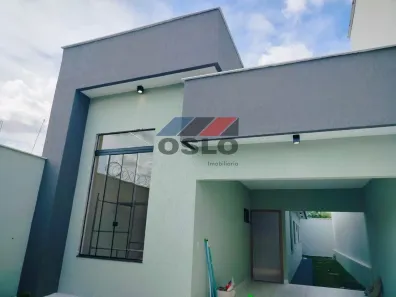 Casa com 3 Quartos à venda, 196m² no Jardim Veneza, Aparecida de Goiânia