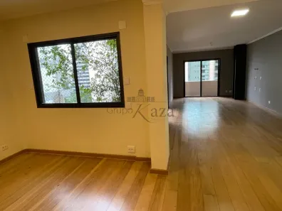 Apartamento com 3 Quartos à venda, 209m² no Itaim Bibi, São Paulo