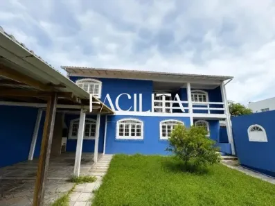 Casa com 3 Quartos para alugar, 200m² no Barreiros, São José