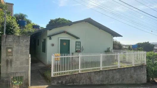 Casa com 4 Quartos à venda, 150m² no Tapera da Base, Florianópolis