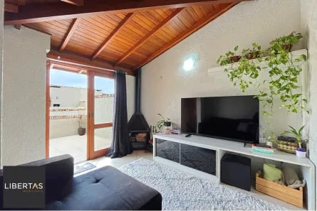 Casa de Condomínio com 2 Quartos à venda, 102m² no Guarujá, Porto Alegre
