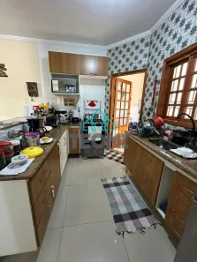 Casa com 3 Quartos à venda, 300m² no Campos Elíseos, Taubaté