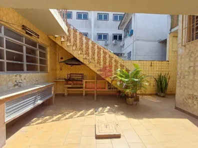 Sobrado com 4 Quartos à venda, 248m² no Campo Grande, Santos