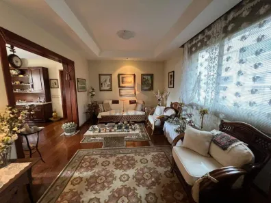 Apartamento com 4 Quartos à venda, 180m² no Santo Antônio, Belo Horizonte