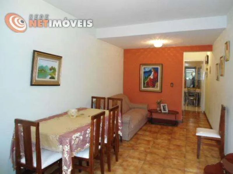 Casa com 3 quartos — Itapoã, Belo Horizonte