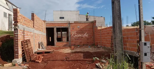 Casa com 2 Quartos à venda, 50m² no Jardim Novo Centauro III, Arapongas