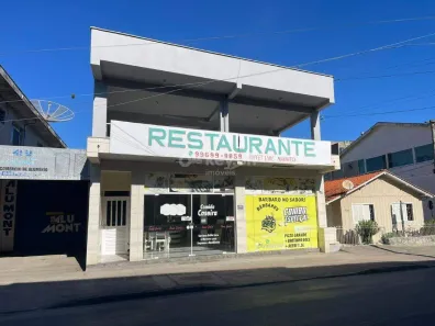 Apartamento com 3 Quartos para alugar, 120m² no Monte Castelo, Tubarão