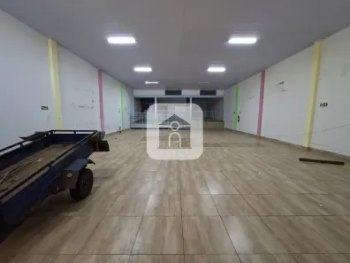 Galpão/Depósito/Armazém para alugar, 365m² no Tibery, Uberlândia