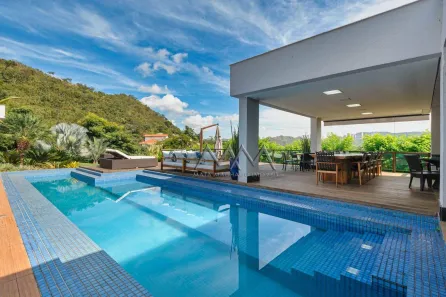 Casa de Condomínio com 4 Quartos para alugar, 429m² no Ipê, Nova Lima