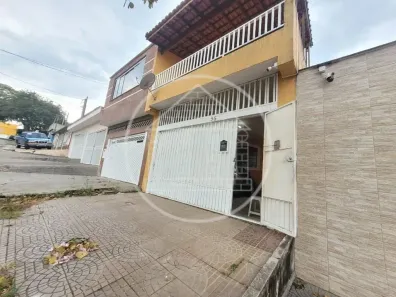 Sobrado com 4 Quartos à venda, 170m² no Jardim das Imbuias, São Paulo