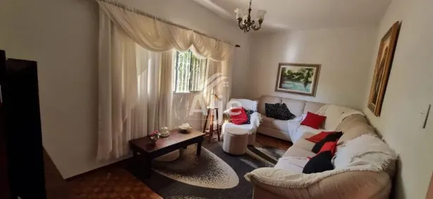 Casa com 4 Quartos à venda, 227m² no Jardim Maria Izabel, Marília
