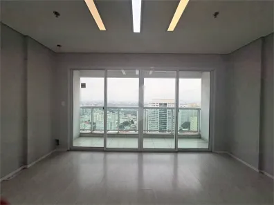 Sala Comercial à venda, 30m² no Santa Teresinha, São Paulo