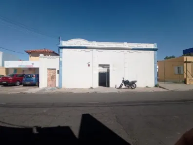 Imóvel Comercial com 8 Quartos para alugar, 250m² no Centro, Teresina