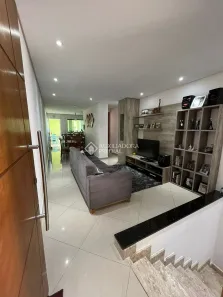Casa com 3 Quartos à venda, 253m² no Jardim Teles de Menezes, Santo André
