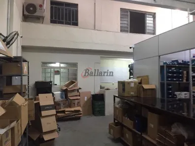 Prédio Comercial à venda, 224m² no Taboão, Diadema
