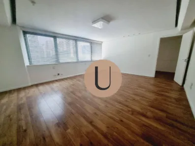 Sala Comercial à venda, 204m² no Cidade Monções, São Paulo