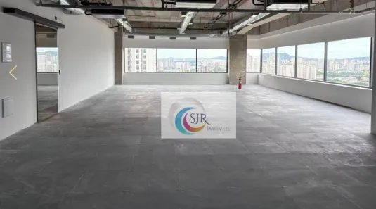 Sala Comercial para alugar, 221m² no Várzea da Barra Funda, São Paulo