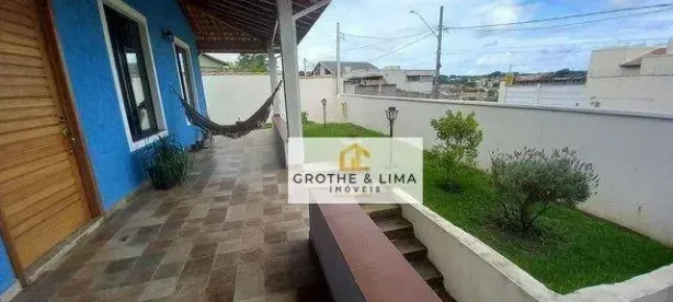 Sobrado com 3 Quartos à venda, 274m² no Campos Elíseos, Taubaté